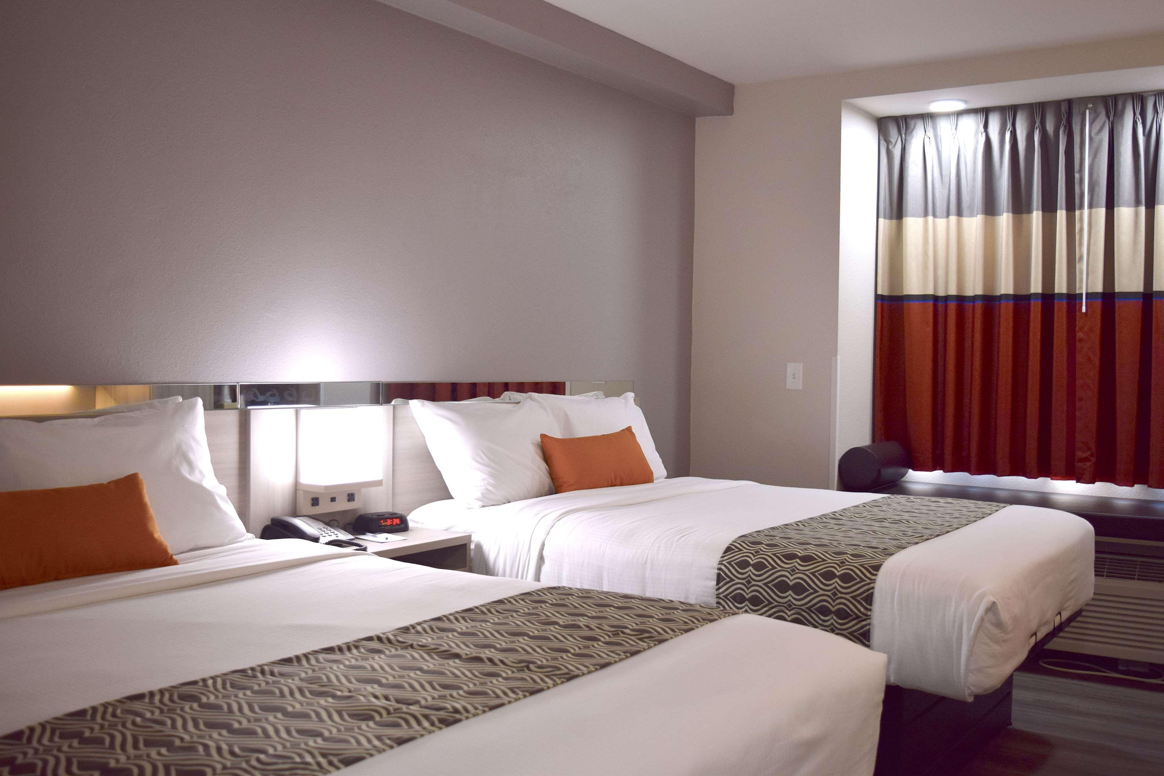 Microtel Inn & Suites By Wyndham Raleigh Exterior photo